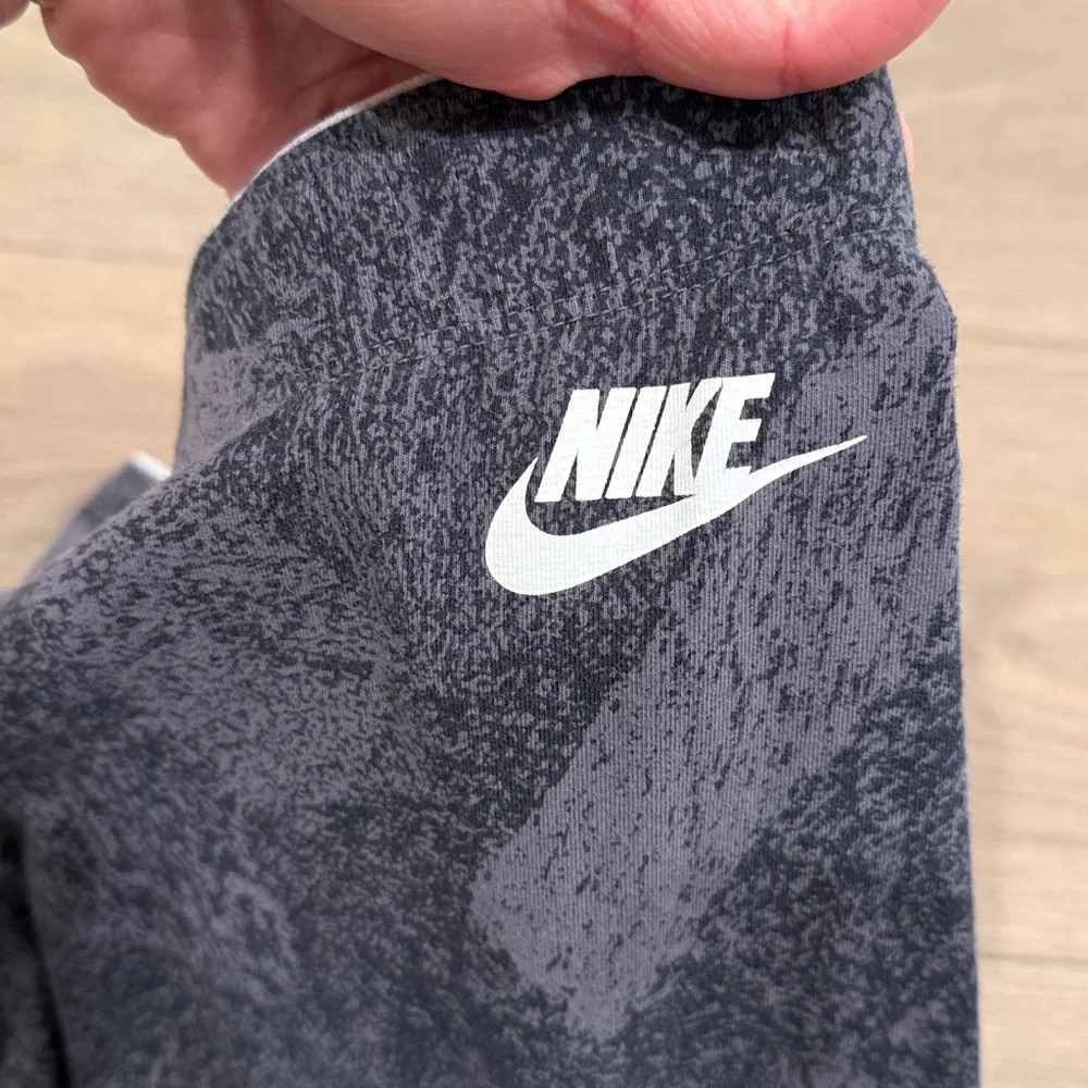 NIKE Gray Abstract Pattern Mid Rise Cotton Active Lounge Gym Legging Size Small‎
